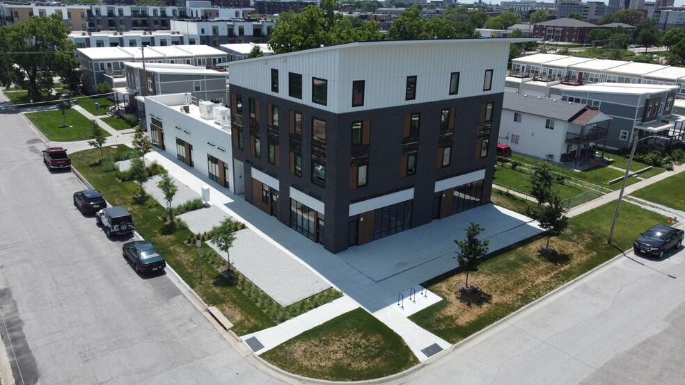 345 N 23rd St, Lincoln, NE à louer - Photo du bâtiment - Image 2 de 4