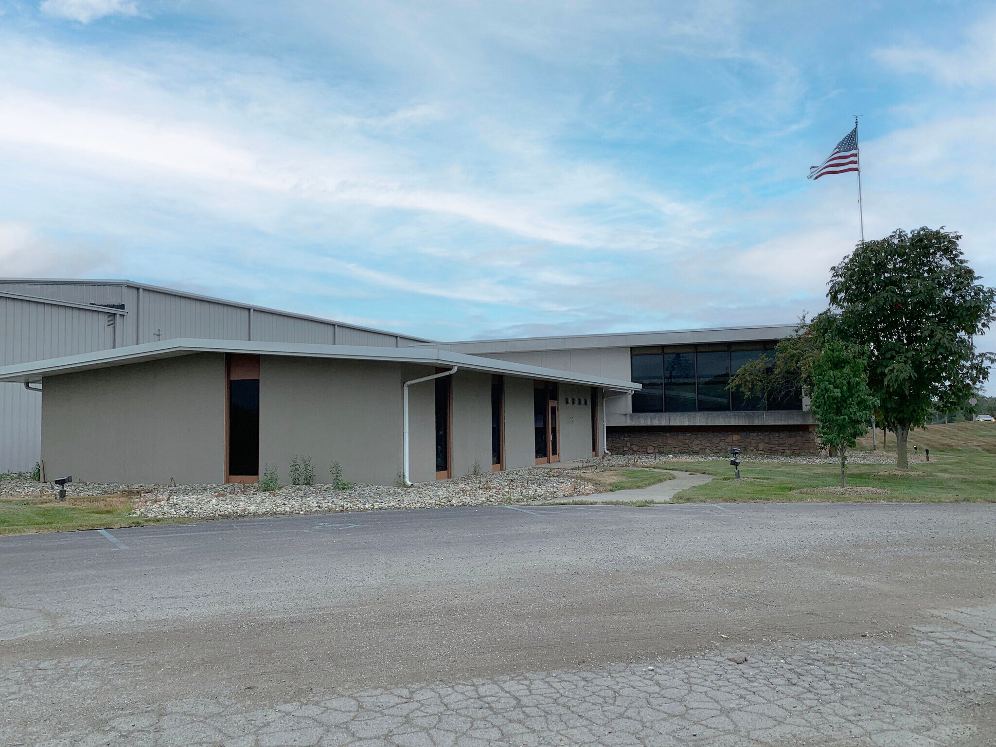 4419 Ardmore Ave, Fort Wayne, IN for lease Primary Photo- Image 1 of 11