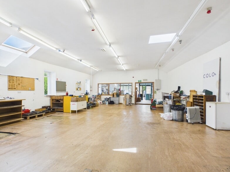 90 Harbour St, Nairn for lease - Building Photo - Image 3 of 9