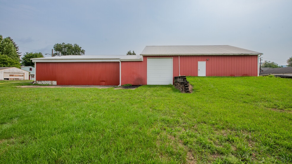 2117 Webb St, Williamsport, PA for sale - Building Photo - Image 3 of 13