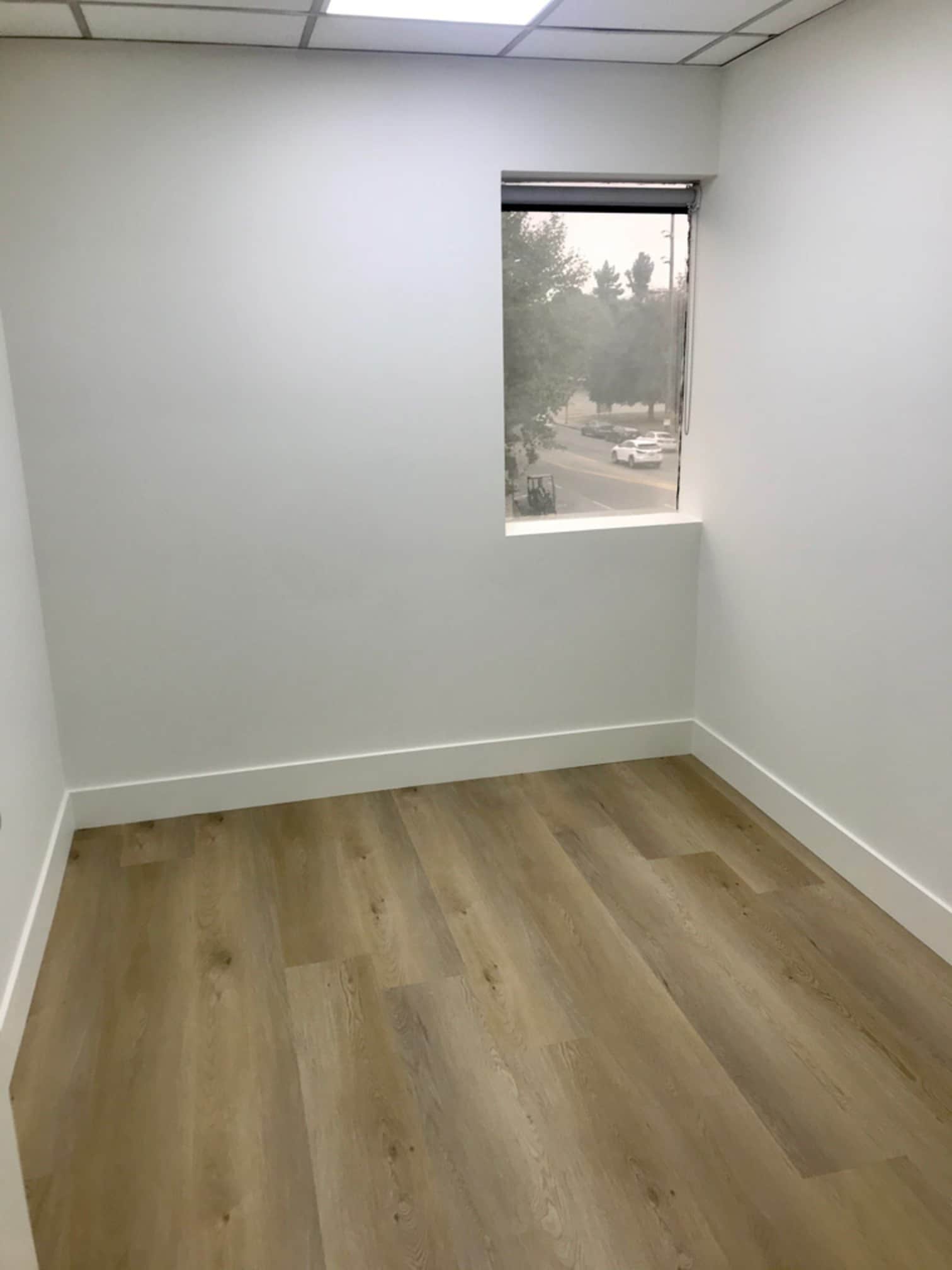 5535-5551 Balboa Blvd, Encino, CA for lease Interior Photo- Image 1 of 6