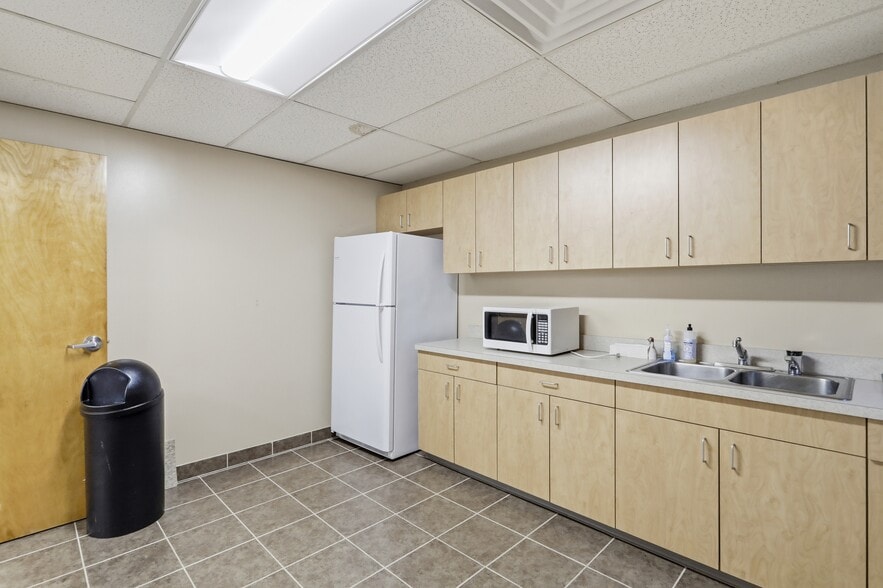 33 W Franklin St, Hagerstown, MD for lease - Building Photo - Image 3 of 14