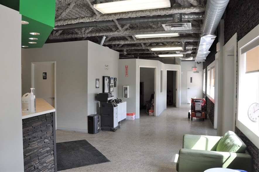 7002 39th St, Leduc, AB for lease - Interior Photo - Image 2 of 6