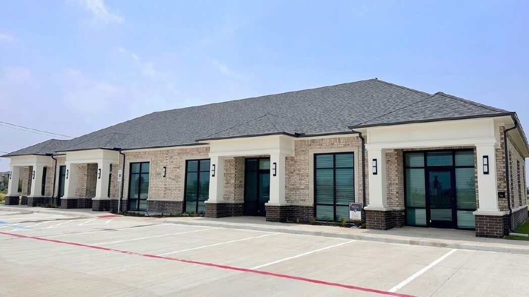 1630 W Prosper Trl, Prosper, TX à louer Photo du bâtiment- Image 1 de 5
