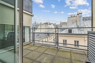 37 Rue De Caumartin, Paris for lease Building Photo- Image 2 of 5