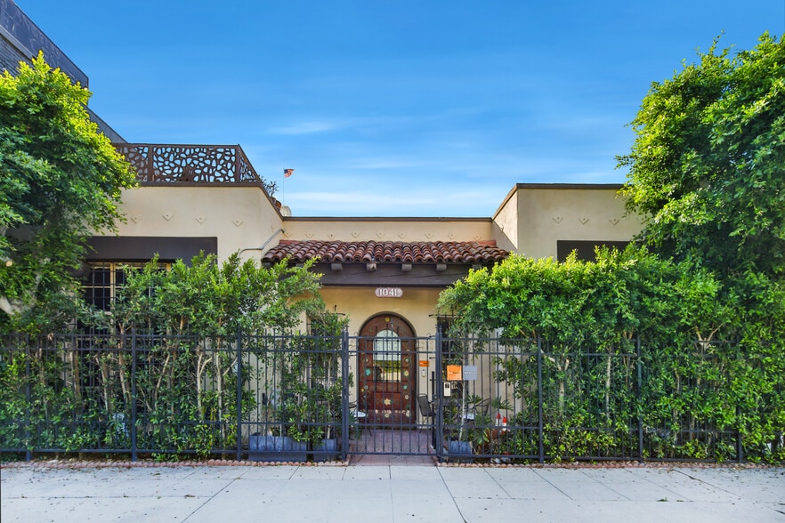 1041 N McCadden Pl, Los Angeles, CA for sale - Building Photo - Image 1 of 15