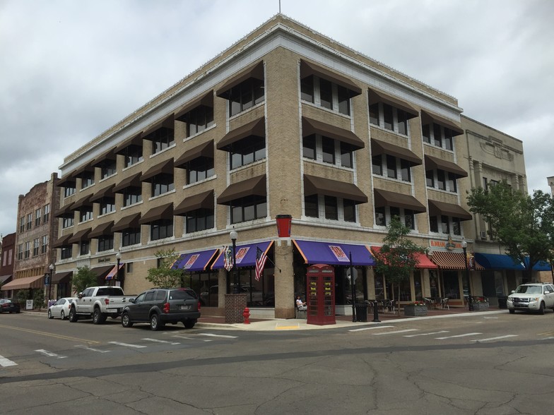 106 W Main St, El Dorado, AR for sale - Building Photo - Image 1 of 1