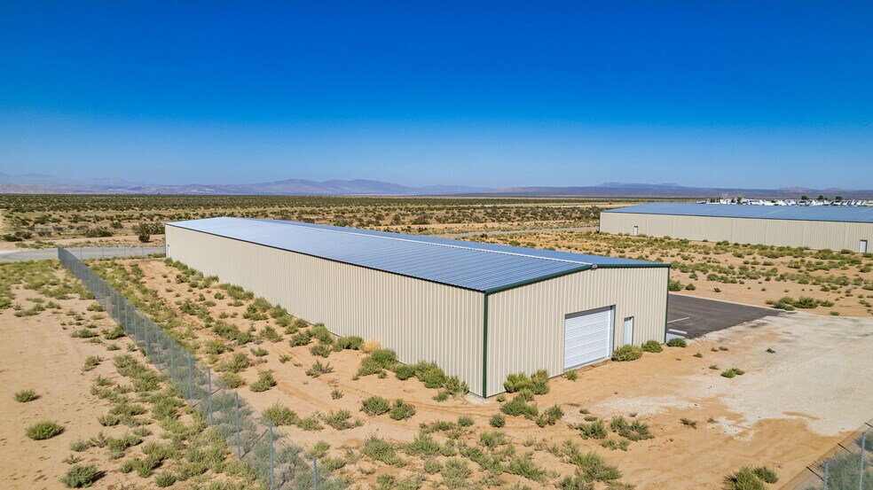 5650 Lindbergh Blvd, California City, CA à vendre - Photo du bâtiment - Image 3 de 20