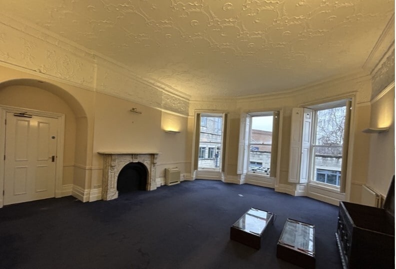 Princes St, Yeovil for sale Interior Photo- Image 1 of 16