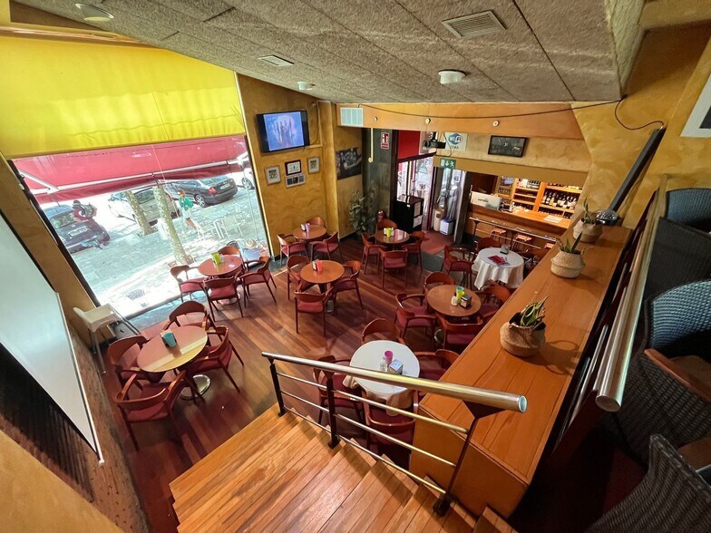 Retail in Vigo, Pontevedra for lease - Building Photo - Image 2 of 27