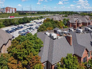 4284 Village Centre Crt, Mississauga, ON - Aérien Vue de la carte