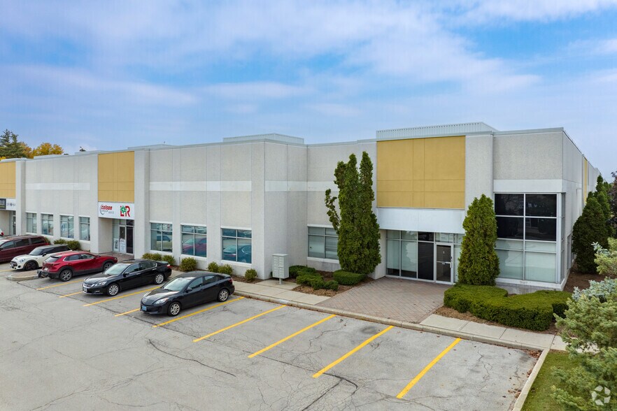 2820 Argentia Rd, Mississauga, ON à louer - Photo principale - Image 1 de 4