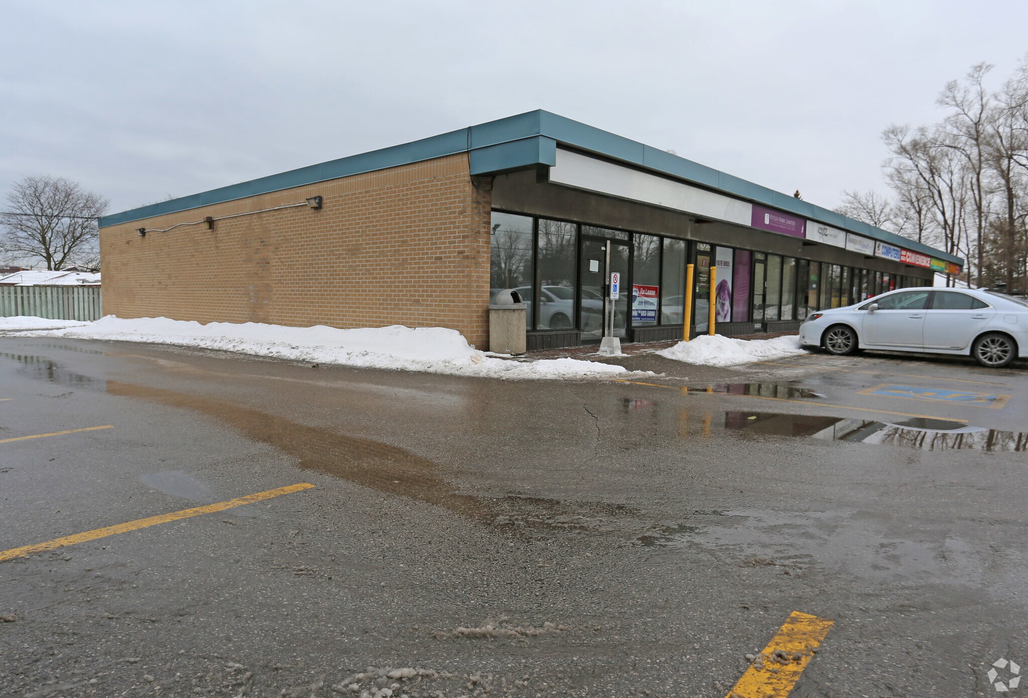 1477 Bayly St, Pickering, ON for sale Primary Photo- Image 1 of 1