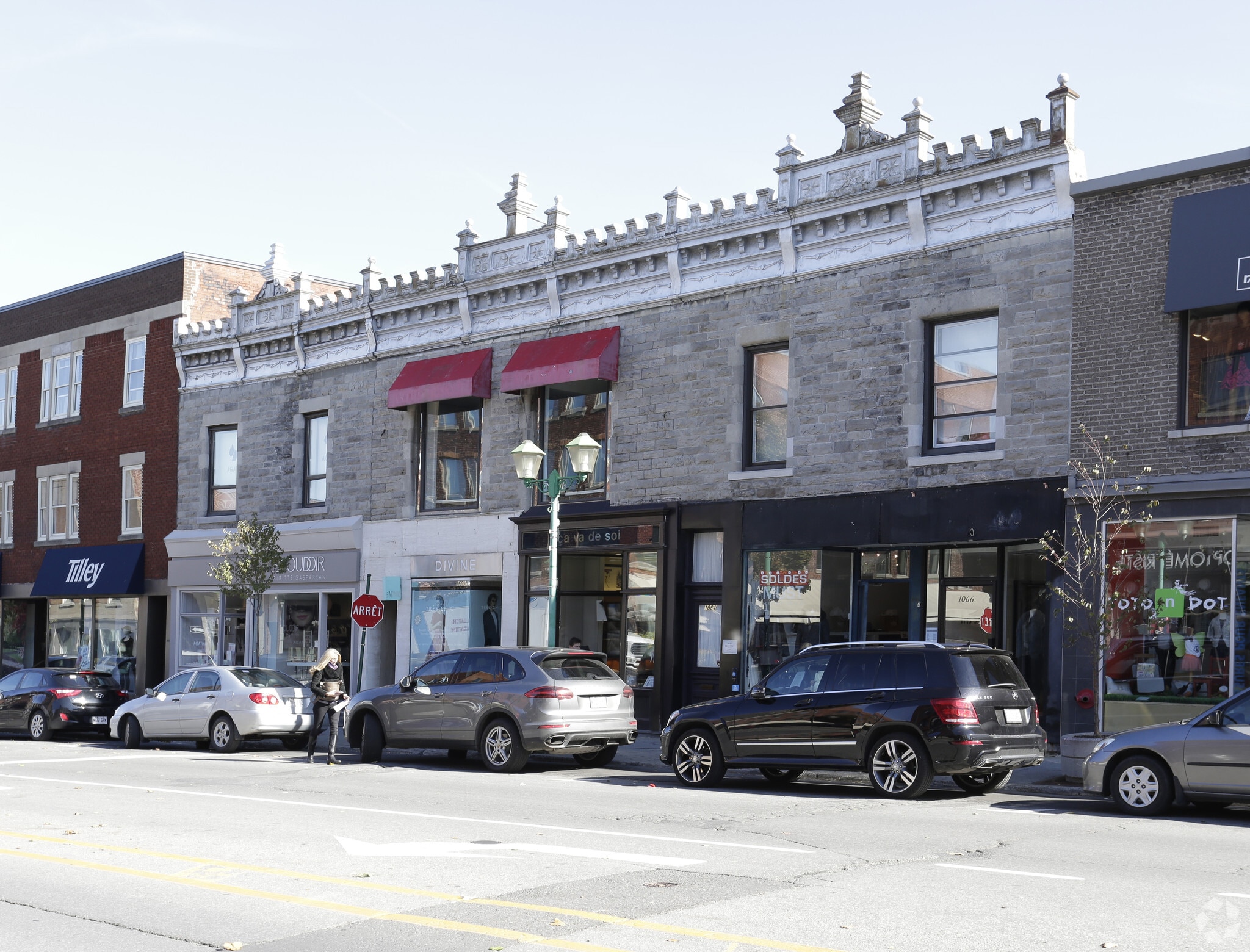 1058-1066 Av Laurier O, Outremont, QC for lease Primary Photo- Image 1 of 3