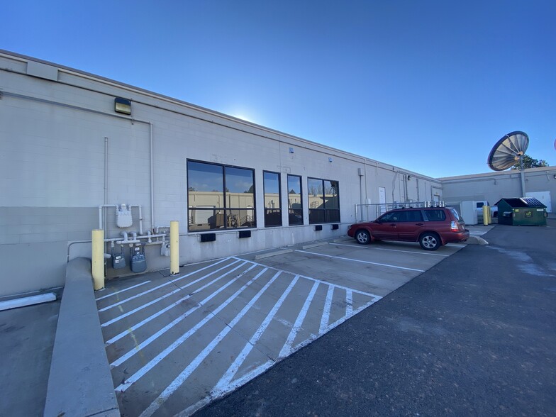 99 Inverness Dr E, Englewood, CO for lease - Building Photo - Image 3 of 16