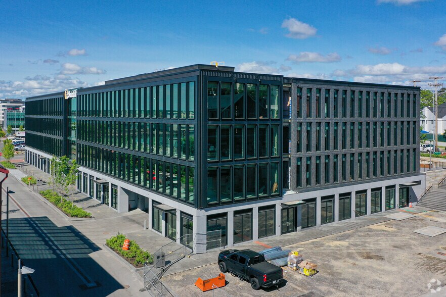 110 Thames St, Portland, ME à louer - Photo principale - Image 2 de 6