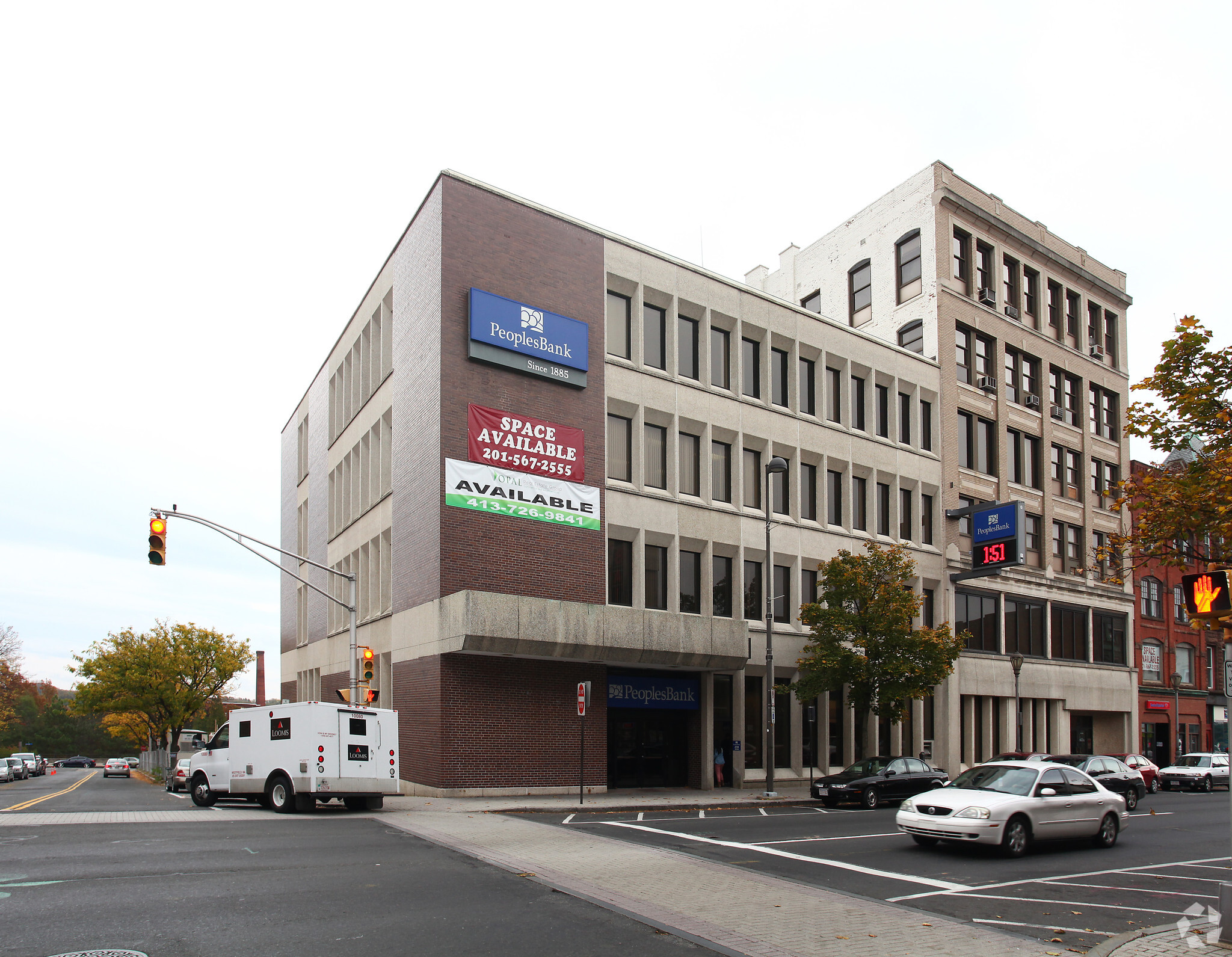 302 High St, Holyoke, MA for sale Primary Photo- Image 1 of 19