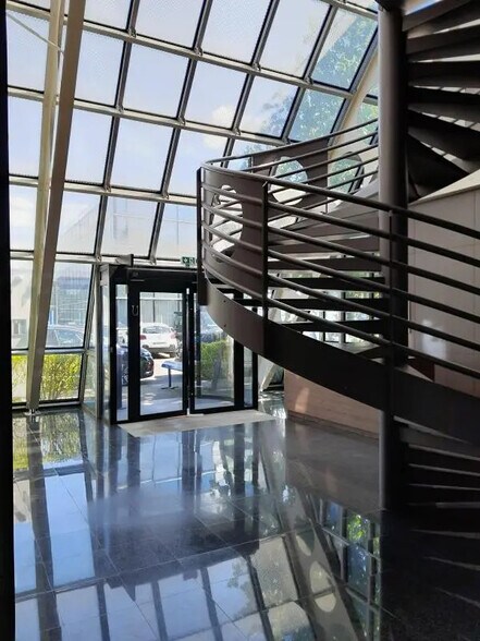385 Rue de La Belle Etoile, Roissy-en-France for lease - Lobby - Image 3 of 22