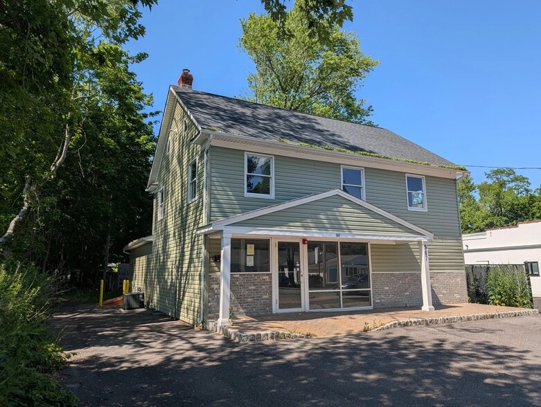 567 Rt-25a, Rocky Point, NY for lease - Building Photo - Image 3 of 5