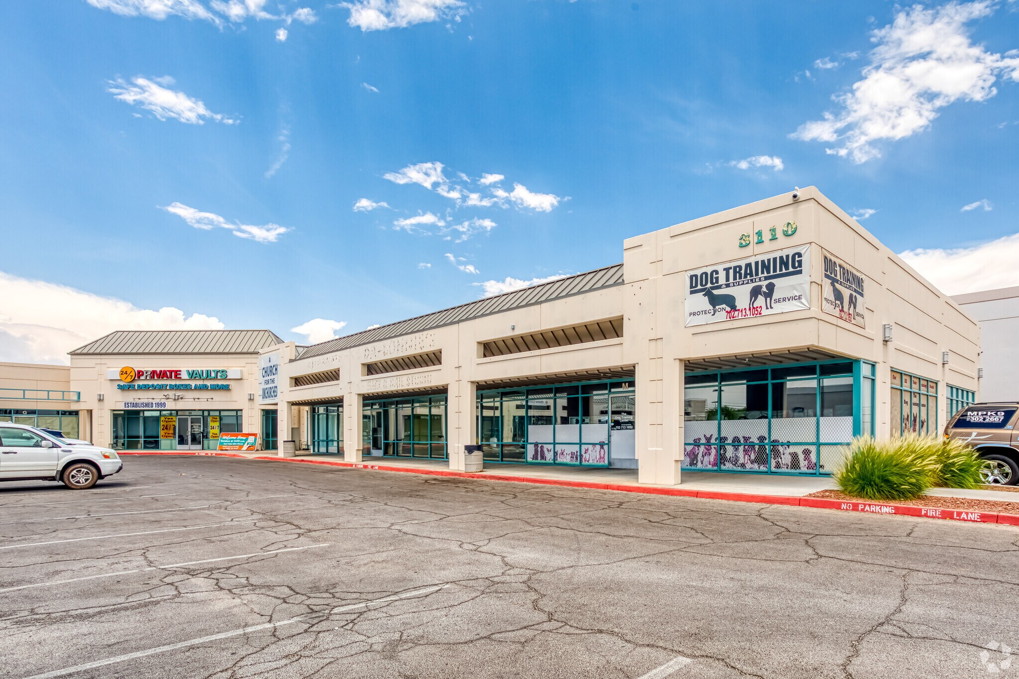 3110-3130 E Sunset Rd, Las Vegas, NV à louer Photo du bâtiment- Image 1 de 5