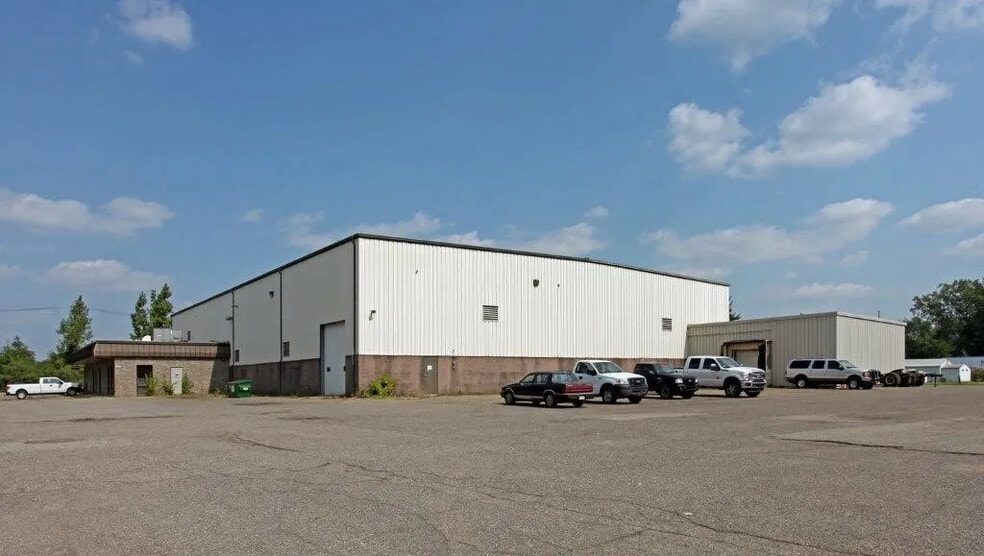 27800 Wick Rd, Romulus, MI for lease - Building Photo - Image 1 of 5