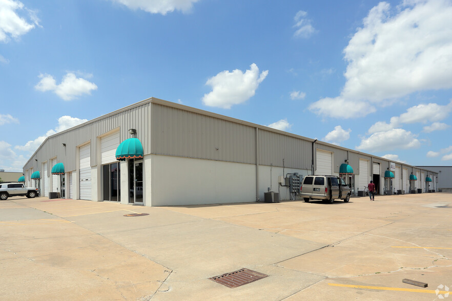 2101-2230 N Beech Ave, Broken Arrow, OK for lease - Building Photo - Image 2 of 7