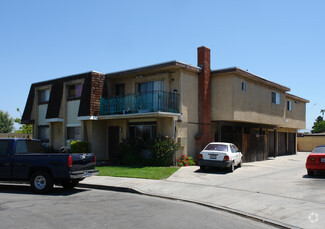 Plus de détails pour 17372 Dairyview Cir, Huntington Beach, CA - Multi-résidentiel à vendre