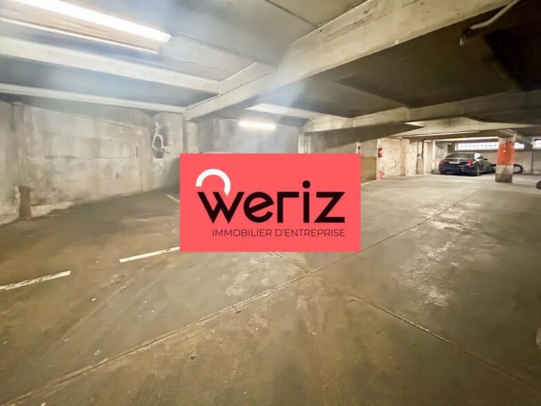 Flex in Marseille for lease - Building Photo - Image 3 of 7