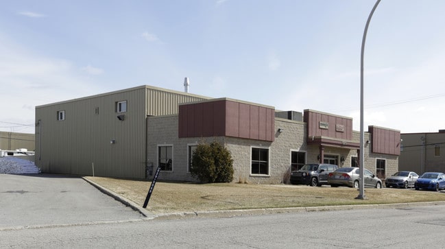 More details for 191 Rue Brossard, Delson, QC - Industrial for Sale