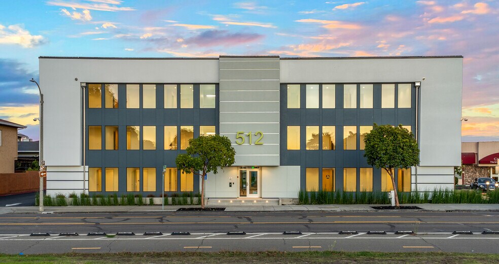 512 Westline Dr, Alameda, CA à louer - Photo du bâtiment - Image 2 de 9