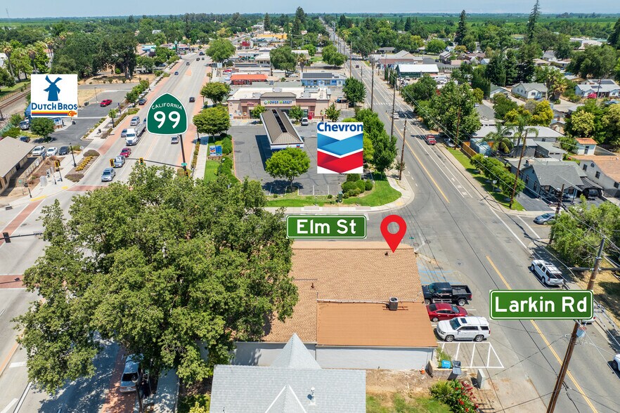 9793 Live Oak Blvd, Live Oak, CA à vendre - Photo du bâtiment - Image 3 de 39