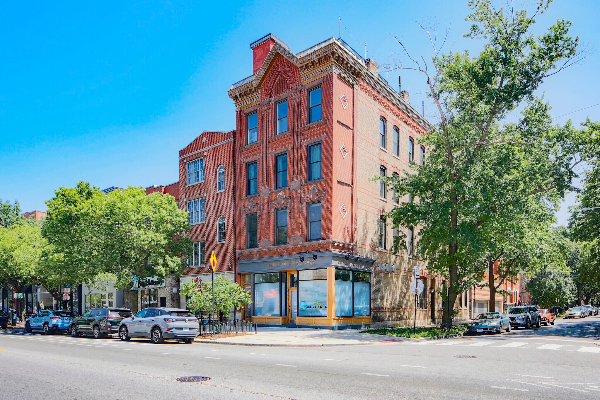 1925 W Division St, Chicago, IL à vendre Photo du bâtiment- Image 1 de 39