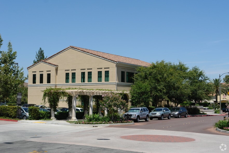 23925 Park Sorrento, Calabasas, CA for lease - Building Photo - Image 3 of 3