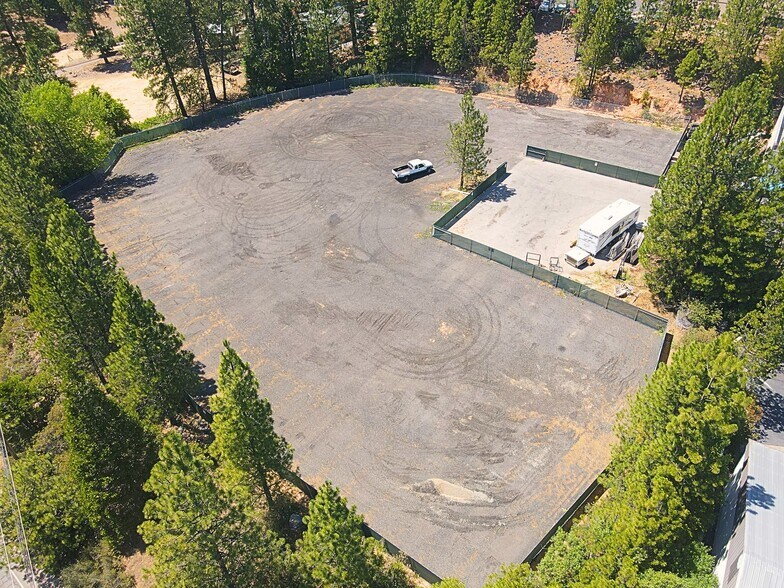 125 Spring Hill Dr, Grass Valley, CA à louer - Aérien - Image 3 de 19