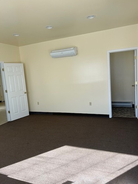 21 Brookside Dr, Wilmington, DE à louer - Photo intérieure - Image 3 de 7