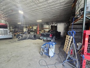 1 Main St, Vergennes, VT for lease Interior Photo- Image 2 of 3