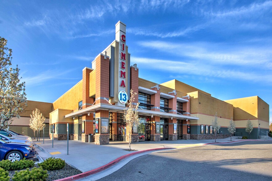 1824-1920 Blue Lakes Blvd, Twin Falls, ID for lease - Building Photo - Image 1 of 9