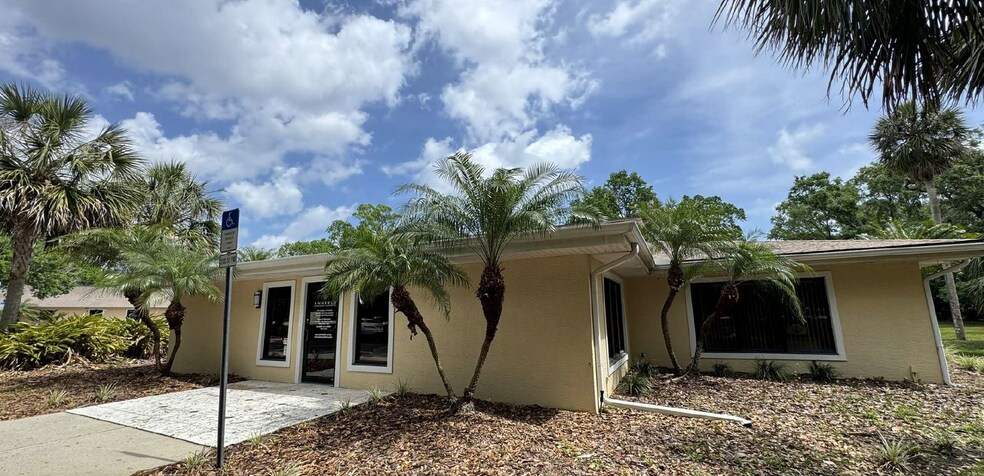 3875 Nova Rd, Port Orange, FL à louer - Photo du bâtiment - Image 1 de 24