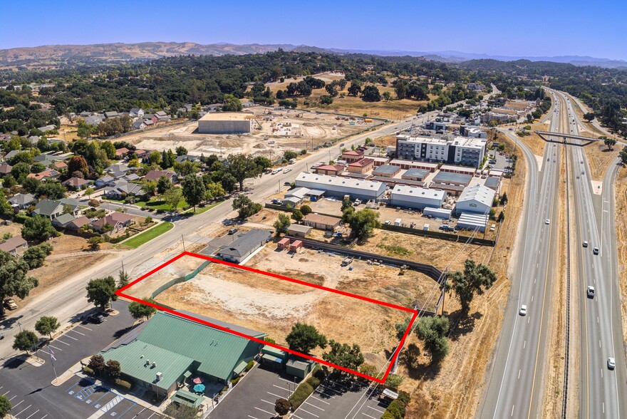 1600 El Camino Real, Atascadero, CA for sale - Aerial - Image 3 of 4