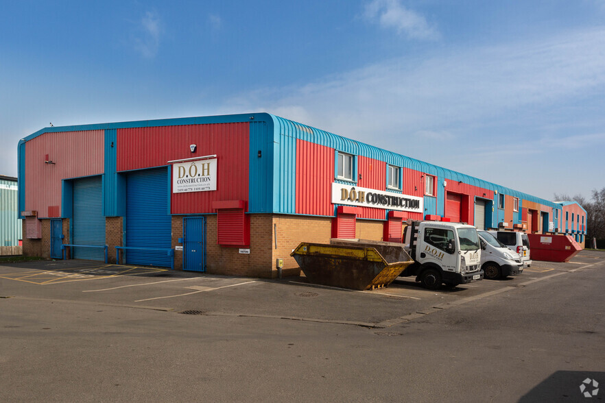 Lloyd Ct, Gateshead for sale - Primary Photo - Image 1 of 1