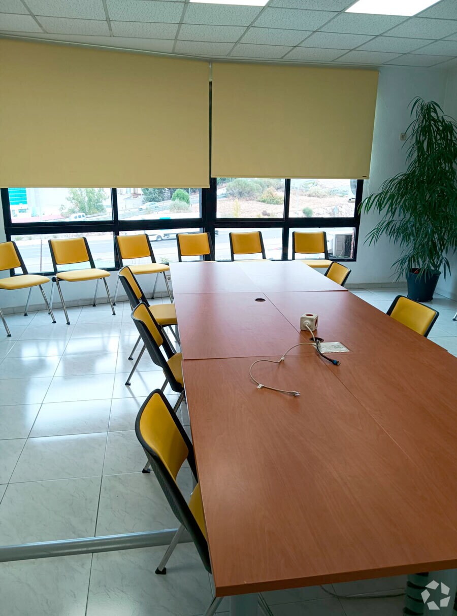 Bureau dans Collado Villalba, Madrid à vendre Photo intérieure- Image 1 de 2