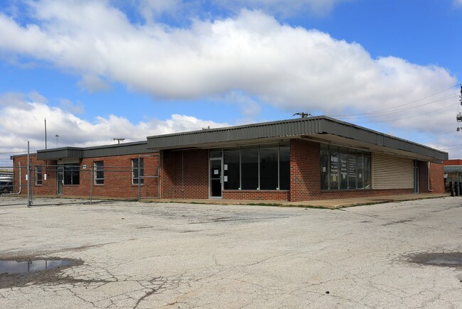 More details for 1307 W 22nd Pl, Tulsa, OK - Retail for Sale