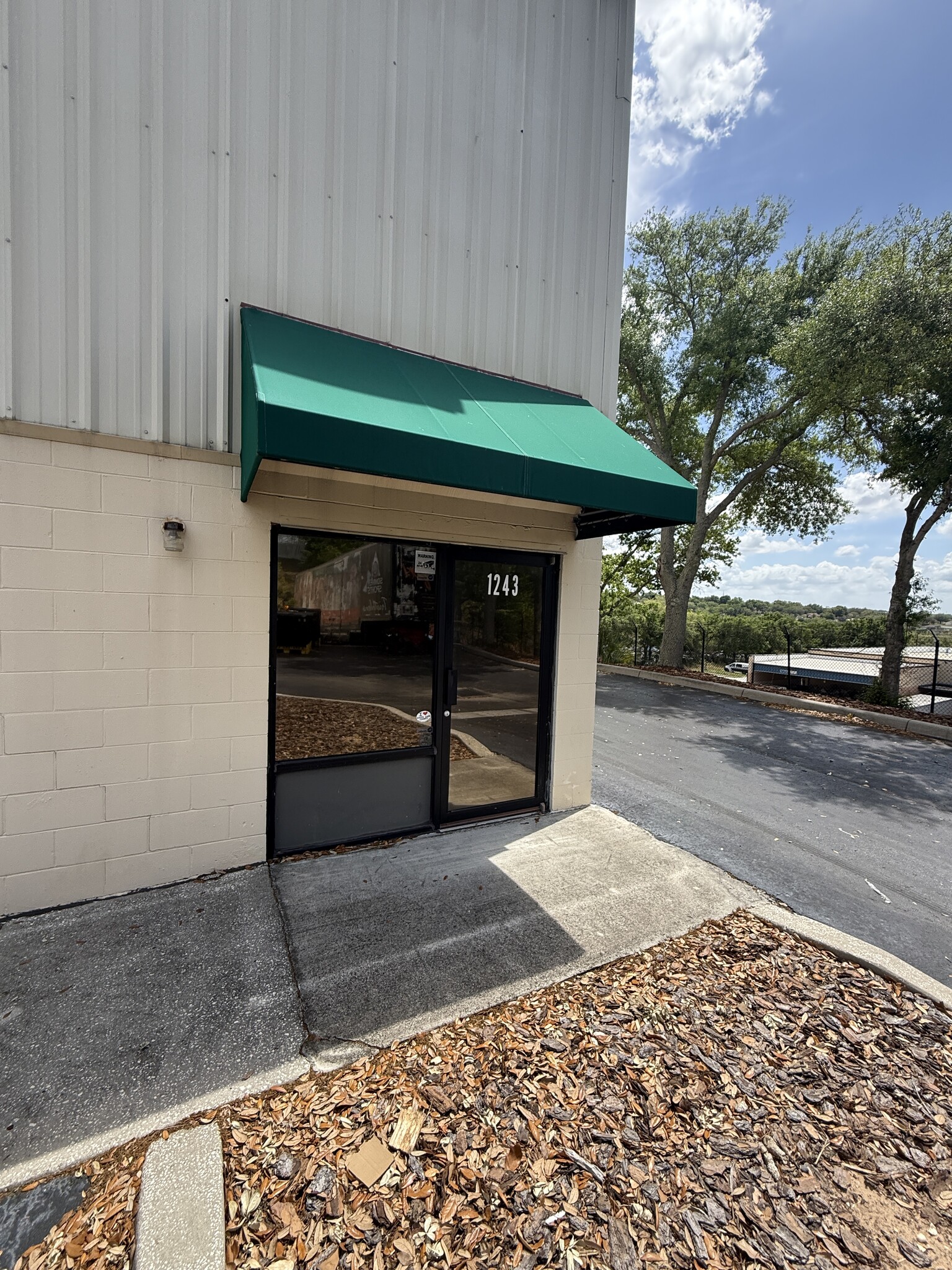 1227-1285 Commons Ct, Clermont, FL for lease Primary Photo- Image 1 of 9