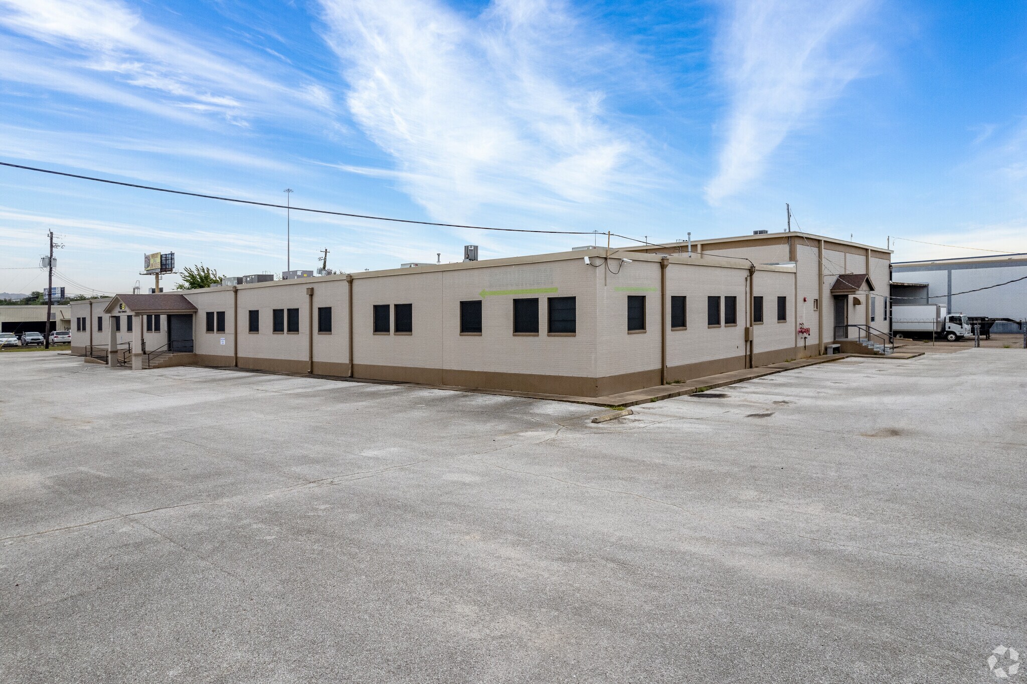 2425 Broad St, Houston, TX for lease Primary Photo- Image 1 of 17