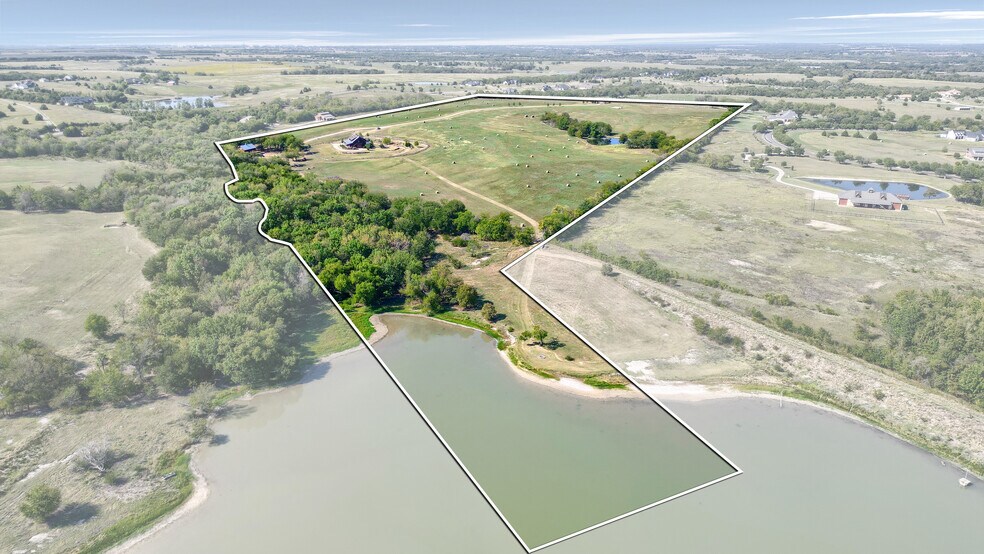 5555 County Road 179, Celina, TX à vendre - Photo du bâtiment - Image 3 de 44