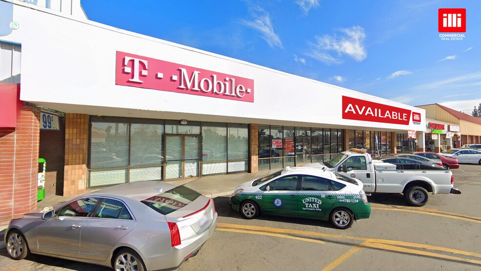 18201-18207 Sherman Way, Reseda, CA à louer - Photo du bâtiment - Image 2 de 3