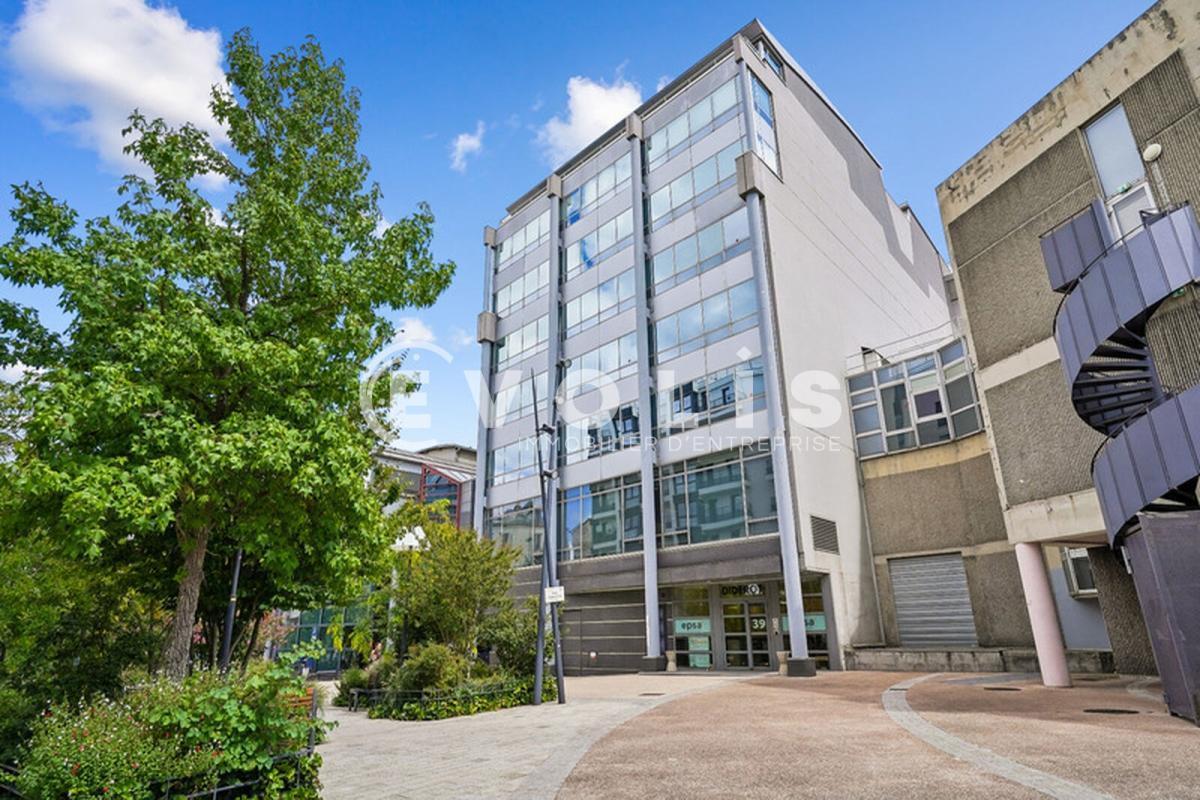 31-39 Rue Du Gouverneur Général Eboué, Issy-les-Moulineaux à louer Photo du bâtiment- Image 1 de 28
