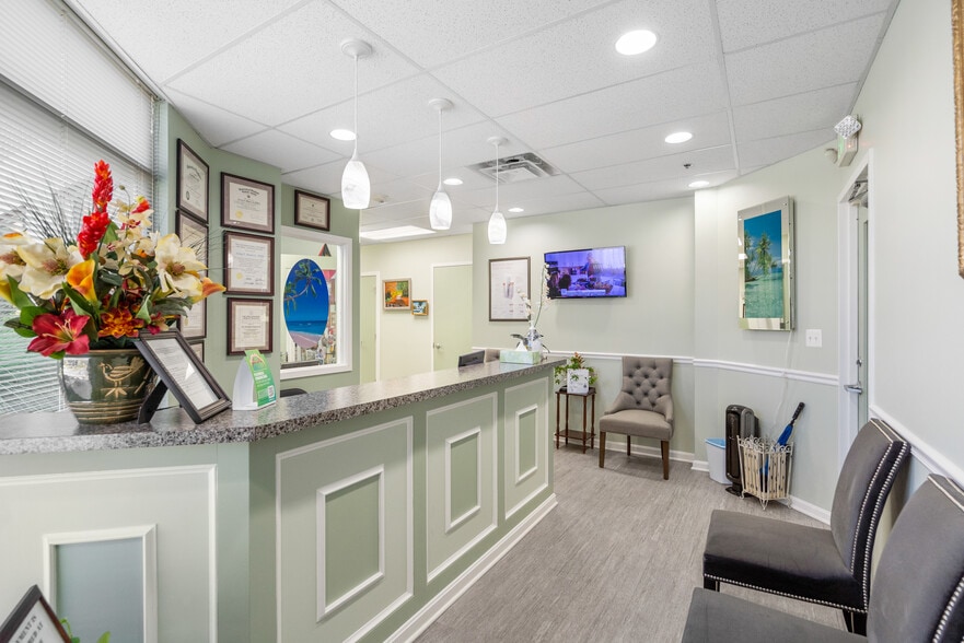 9114 Philadelphia Rd, Rosedale, MD for sale - Interior Photo - Image 3 of 22