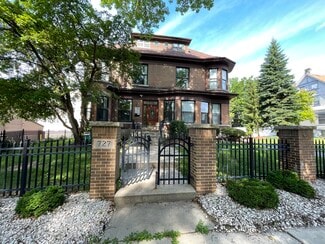 More details for 727 N 31st St, Milwaukee, WI - Specialty for Sale