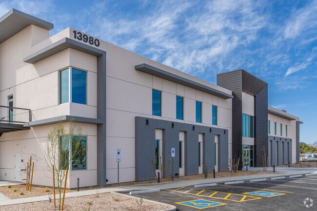 More details for 13980 W Avalon Dr, Goodyear, AZ - Office/Medical for Lease